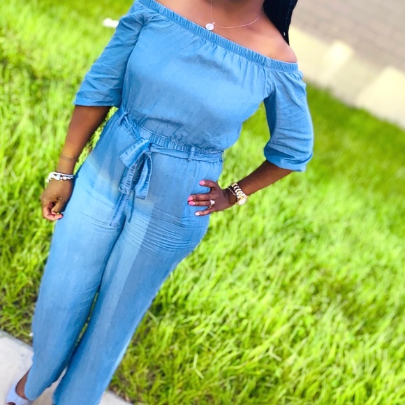 “ Sheena” Off The Shoulder Jumpsuit - Picture 1 of 2